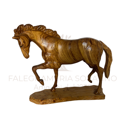 Cavallo Artigianale con Base n4