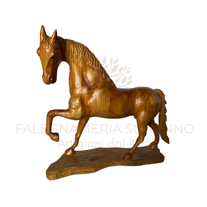 Cavallo Artigianale con Base n3