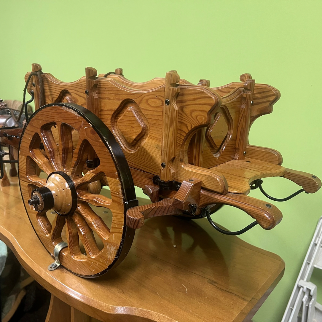 Cavallo con Carrozza Artigianali